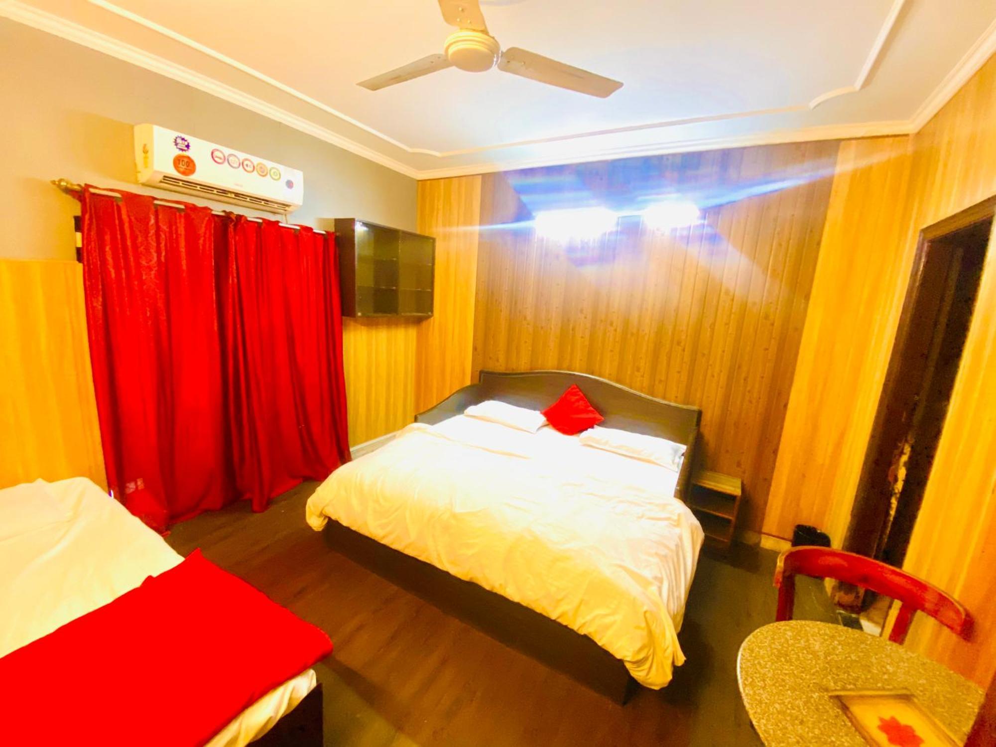 Osakataj Hotel Agra  Exterior photo